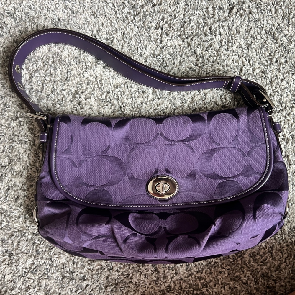 Coach Purple Women's Shoulder Bag